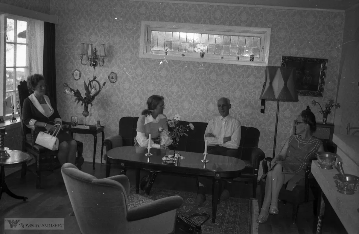 "Mai 1972"."Cam. Wicks"."M.V`s Landst??"