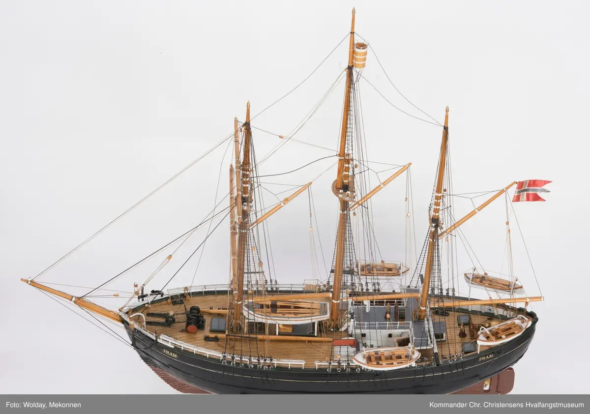 Modell av polarskuta "Fram I"