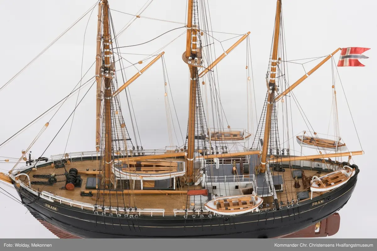 Modell av polarskuta "Fram I"