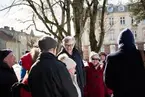 Vänersborgs museum, museets dag 2018. Stadsträdgårdsmästare Hans Wallmander berättar om den nya parken framför museet.