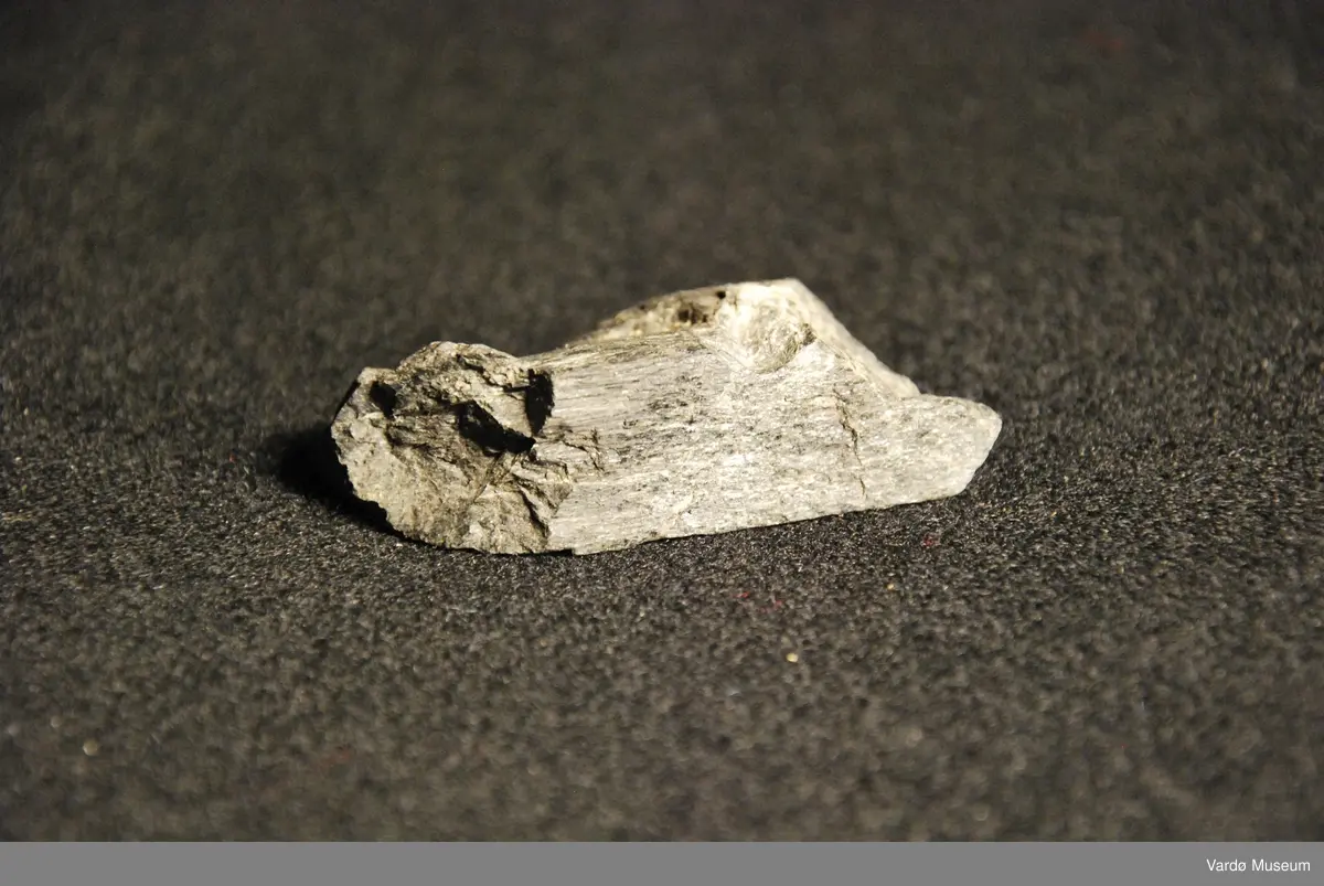 Mineral