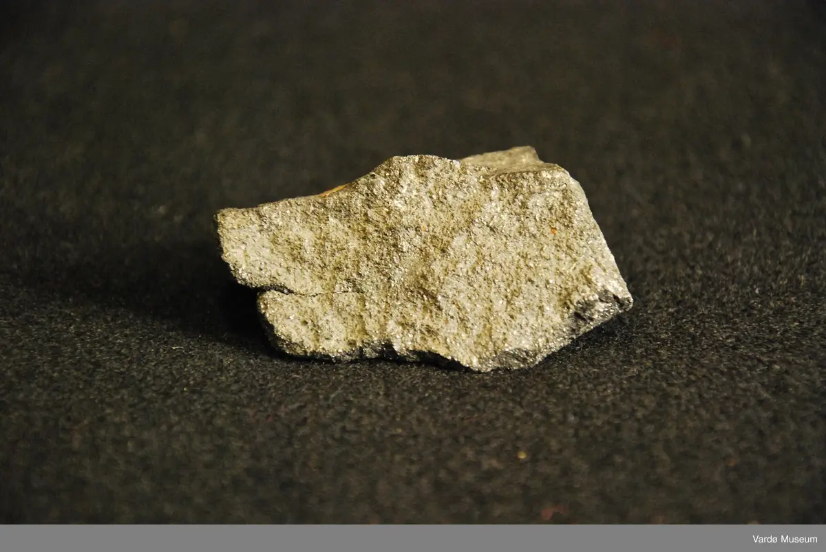 Mineral