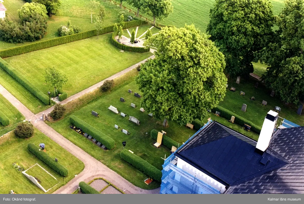 Utsikt från tornet på Förlösa kyrka i samband med renovering.