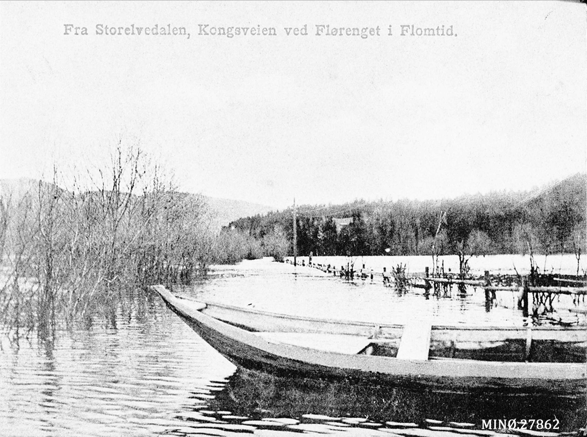 Flombilde. Fra Stor-Elvdalen, Kongsveien ved Flørenget. 