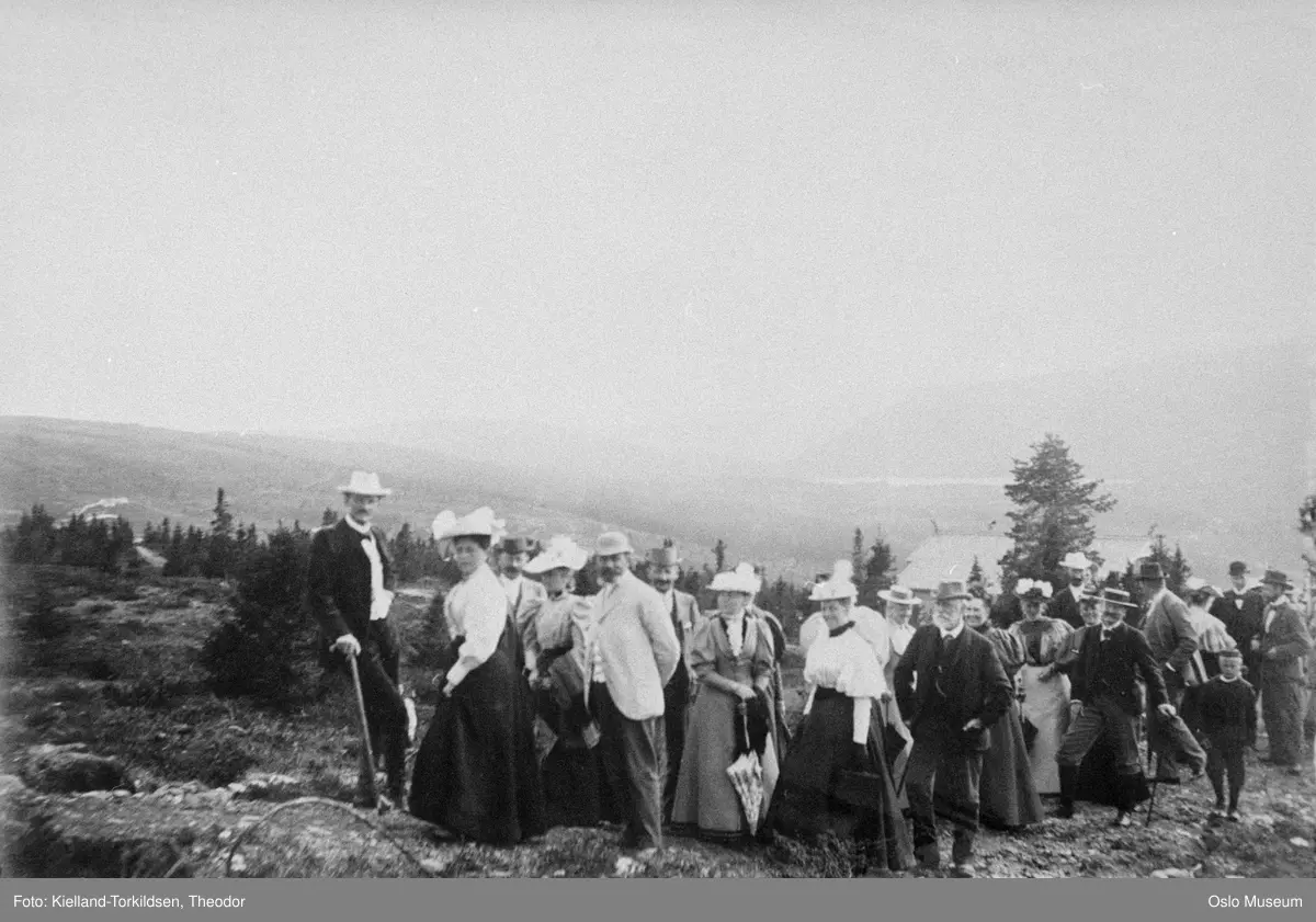fjellandskap, Gålå høyfjelssanatorium, kvinner, menn, prins, åpning av Prins Carls vei