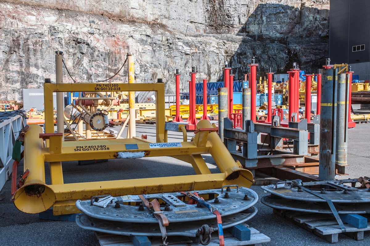 Subsea-utstyr tilhørende Åsgard er lagret på Statoils baseområde på Vestbase i Kristiansund.