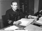 F6 Karlsborg 1950. Major Enderlin. Albumet är en del av en donation från Karl-Axel Hansson, Karlsborg. Förteckning över hela donationen finns i albumet samt som Word-dokument.