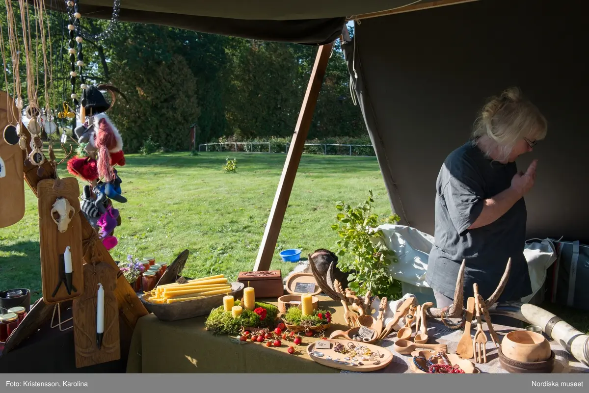 Äppeldagarna Julita 2015, Äpplen, marknad, butiken
