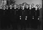 F6 Karlsborg 1952. Generalen af Uhr tar avsked av F6 officerskår. Albumet är en del av en donation från Karl-Axel Hansson, Karlsborg. Förteckning över hela donationen finns i albumet samt som Word-dokument.