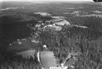 Flygfoto över Kråkshult i Eksjö kommun. Nr D.2230.