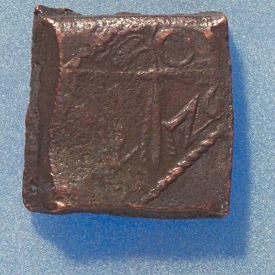 Â½ öre
Fyrkantigt mynt.
Åtsidan: mitt på myntet en vasakärve, svagt och delvis synlig.
Till vänster om kärvens bas versalen G, svagt delvis synlig. Till höger om kärvens bas versalen R, svagt delvis synlig. Ovanför kärven versalen A, svagt  delvis synlig.
Ocentrerad prägling. Ram delvis synlig.
Frånsidan: två korsade pilar under en krona, svagt och delvis synliga.
Till vänster om pilarna valören Â½, till höger versalerna ÖR, svagt delvis synliga.
Det tvåsiffriga präglingsåret - längst ner på myntet - är 26 (1626).
Ocentrerad prägling. Ram delvis synlig.
Nuvarande skick: bägge sidor slitna.  åtsidan sliten  frånsidan sliten.   jack  valsklump   korroderat   krackelerat
Vikt: 15,2 gram.