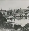 Vy mot Gustavsbergs hamn, Gula byggningen till vänster.