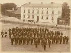 Fotoalbum innehållande 15 bilder från tiden 1892-1893 föreställande Andra livgrenadjärregementet, Volontärskolan och stadsvyer från Norrköping.