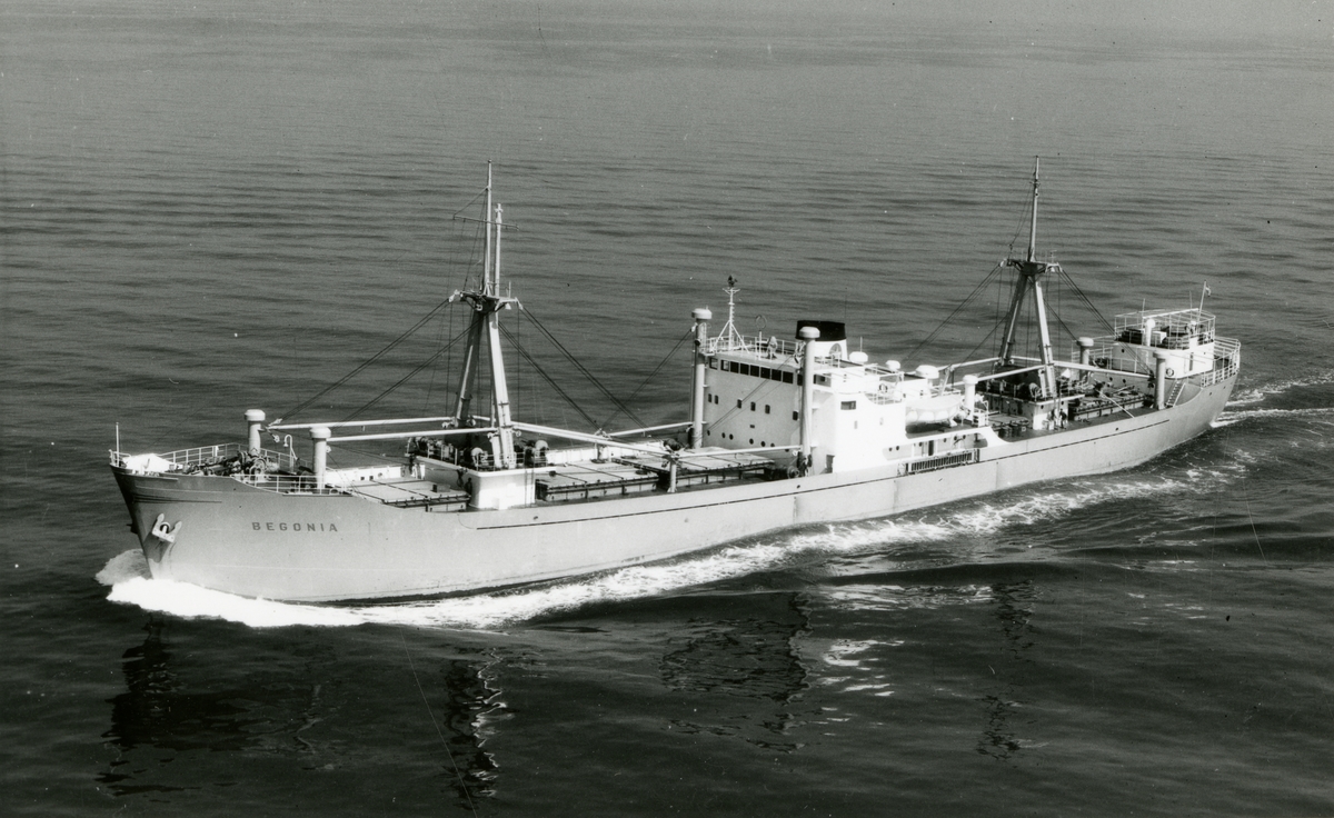 Ägare:/1958-69/: Rederi AB Svenska Lloyd. Hemort: Göteborg.