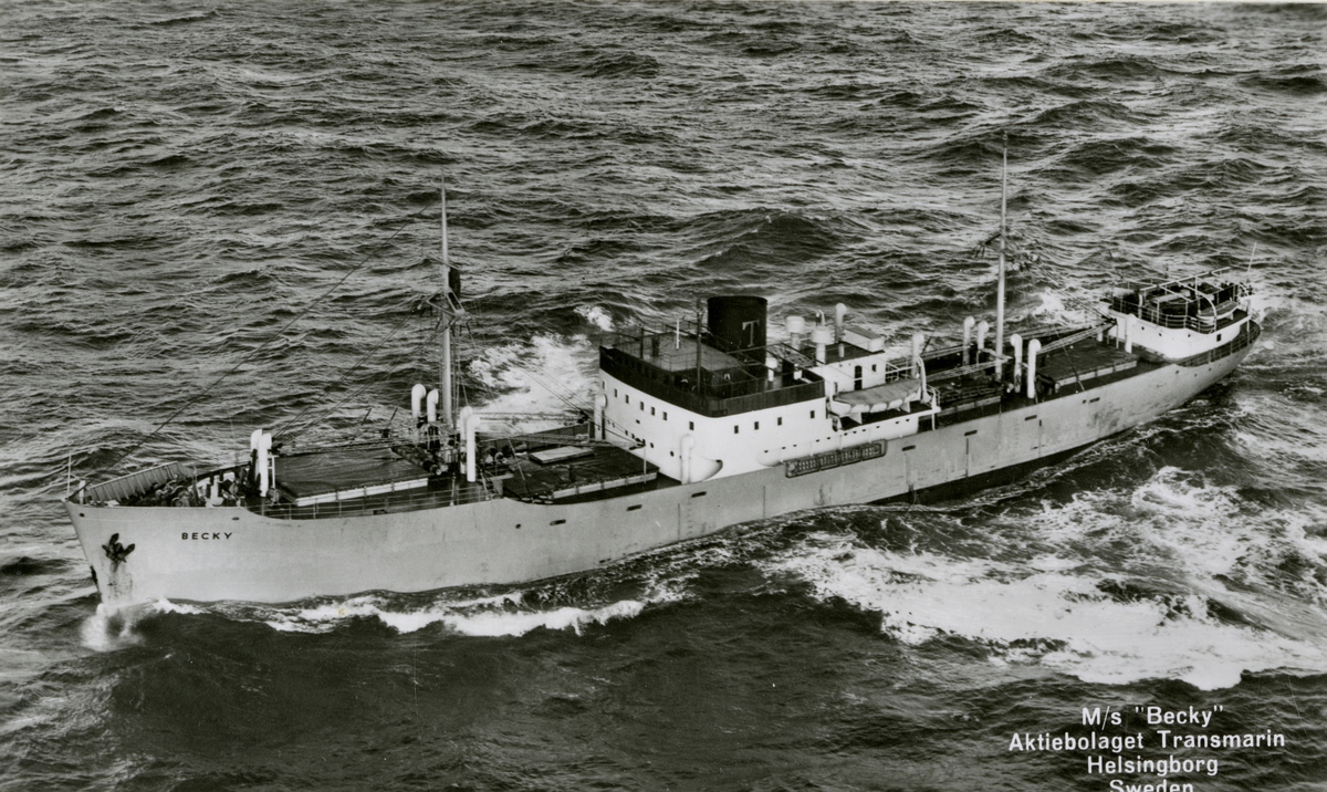 Lastmotorfartyget BECKY av Helsingborg 1945.