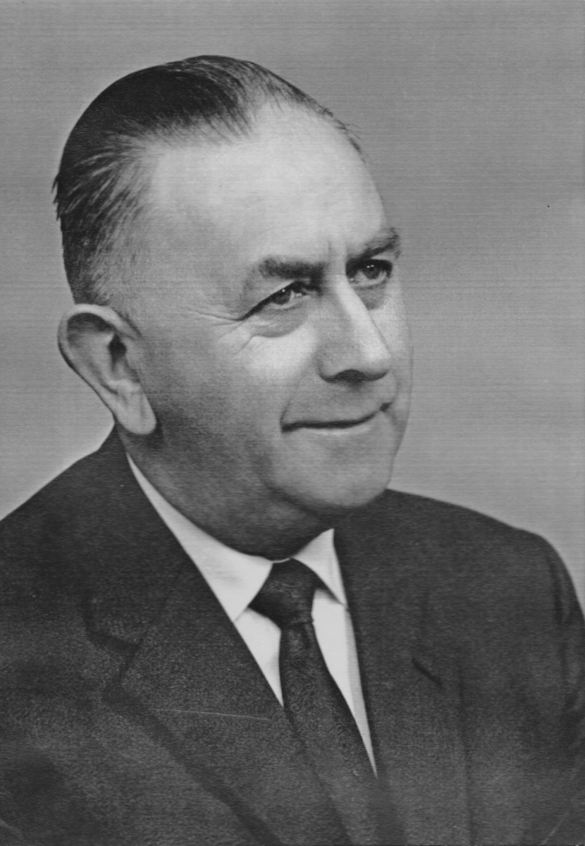 Portrett av lensmann i Snåsa, Oskar Stuberg