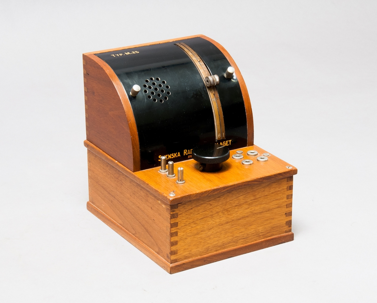 Radiomottagare by Svenska Radioaktiebolaget