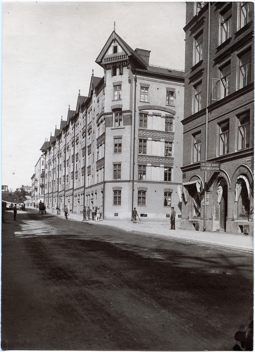 Stockholm Kungsholmsgatan. Änke och Pupillkassan (Puppill är ett gammalt ord för myndling eller minderårigt föräldralöst barn.)