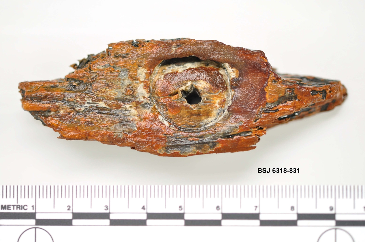 Skipsdel i tre, annet, funnet i Vågen i Bergen.