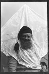 Ukjent mann, nisselue, "skjegg",