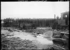 Decauvillejärnväg med lok vid 1922 års ombyggnad av västkustbanan, här någonstans på sträckan mellan Lindome och Anneberg.