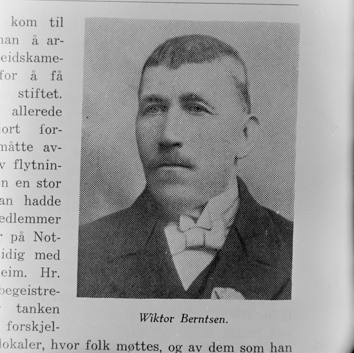 Portrettbilder av Rjukan mannsangforenings formenn.