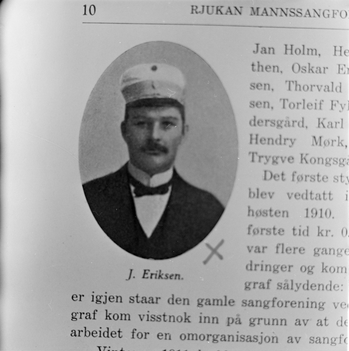 Portrettbilder av Rjukan mannsangforenings formenn.