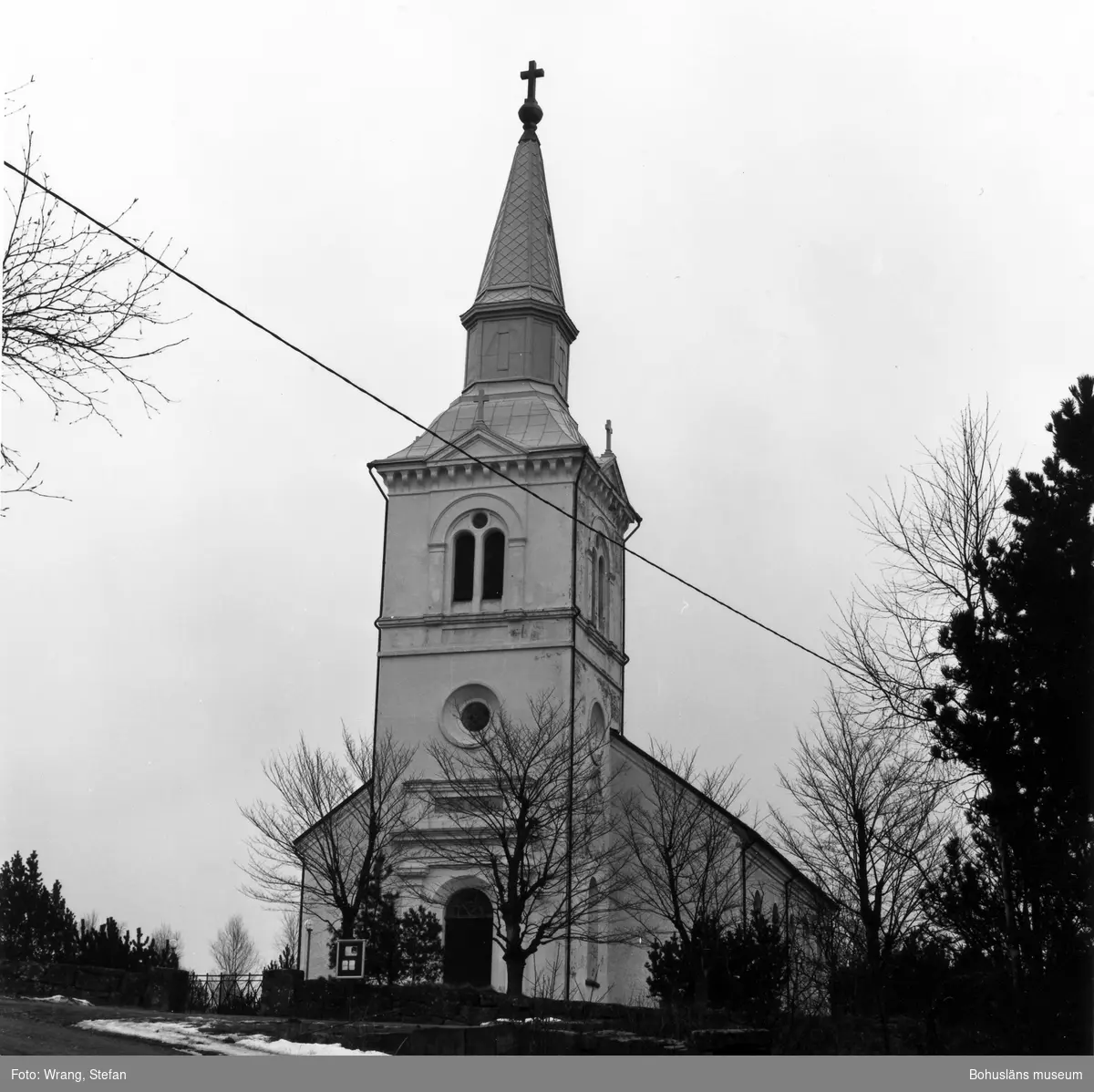 Text till bilden: "Näsinge kyrka. Från väster".