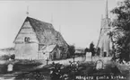 Hångers gamla kyrka och klockstapel. Avfotograferad teckning från 1870-talet.