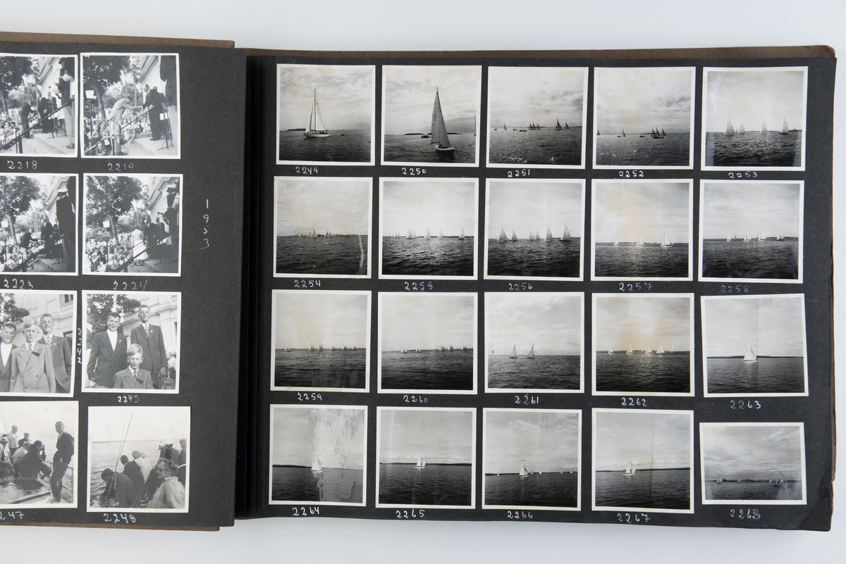 Album med fotografier av sportsseilere og miljøet omkring dem 1953-1955. Fotografert av Grethe Bruu. Album nr. 3.