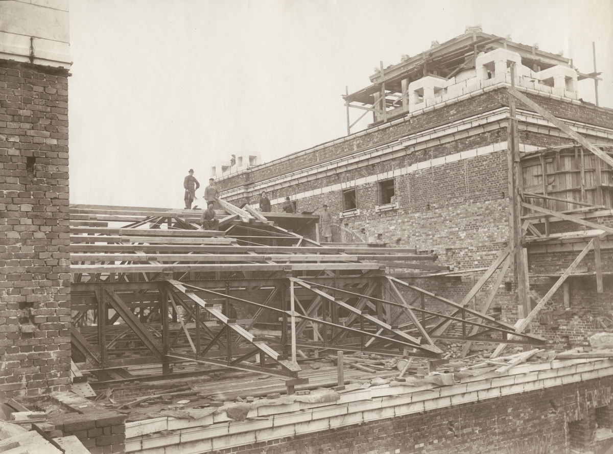 Kungliga Dramatiska Teatern, Dramaten, Stockholm, under uppförande, 6 mars 1906. 