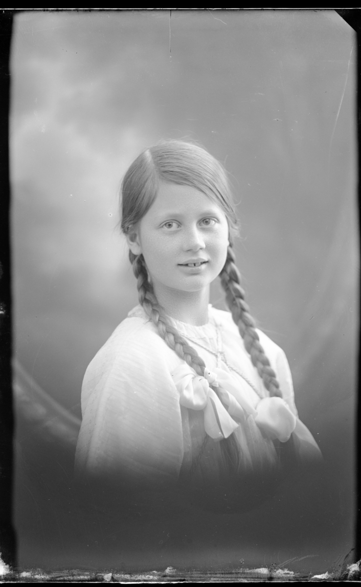 Konstnärinna Birgit Hygrell