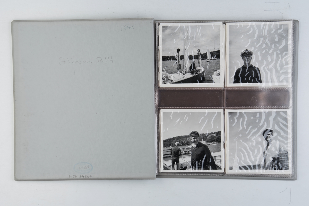 Album med fotografier av sportsseilere og miljøet omkring dem på 1970-tallet. Fotografert av Grethe Bruu.