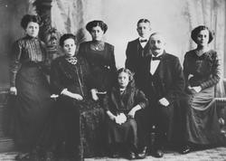 Familien Kofoed fra Straumsnes. Bildet att i Christiania.