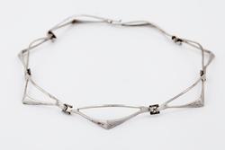 Festremse [Halssmykke]