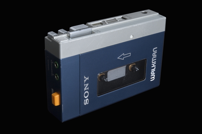 Walkman blev under 1980-talet synonymt med bärbara kassettbandspelare.