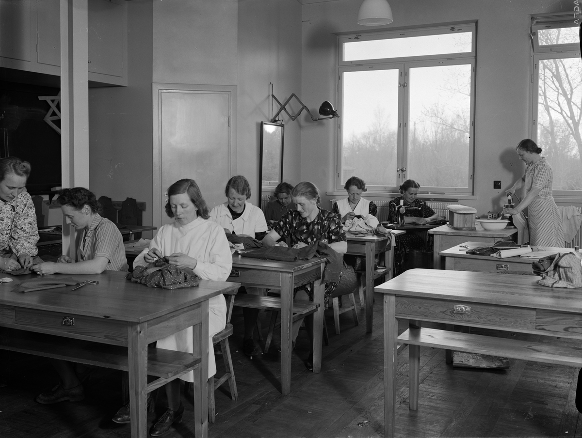 Undervisningslokal för sömnad, Tekniska skolan, kvarteret Bredablick, Skolgatan 53