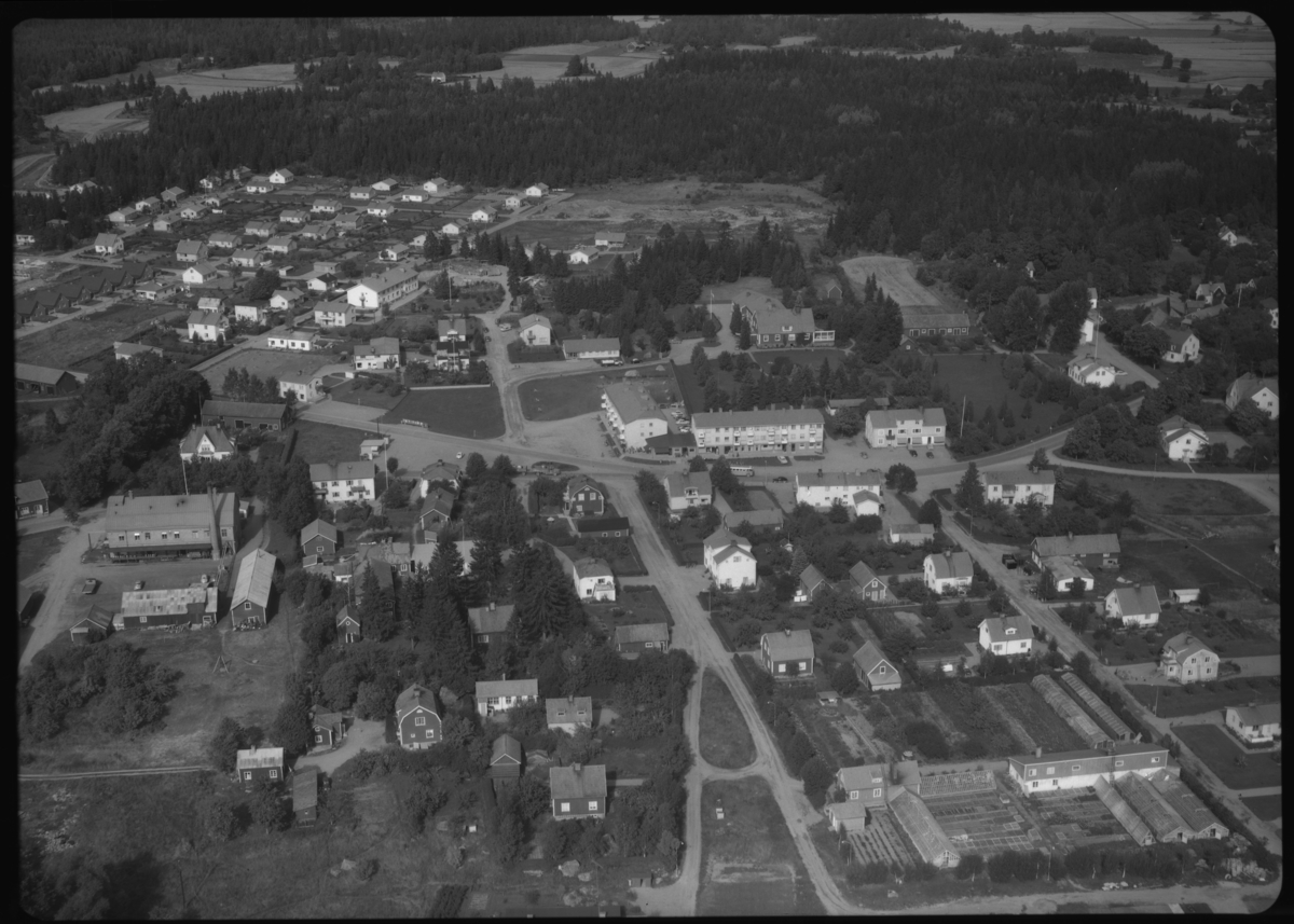 Flygfoto över Östervåla.