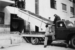 Innlasting av nyttystekar på Jæren Meieri på Bryne