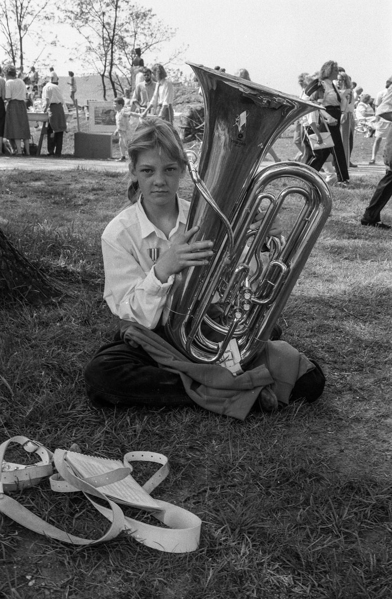Drøbak-Frogn skolekorps arrangerer sommerstevne for korpsmusikanter i badeparken.
Ordfører Bjørn Loge og Ragnhild Villand fra Vettre Skolekorps.