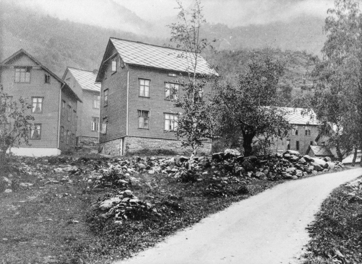 Arbeidarbustad ved Hovland Ullvarefabrikk