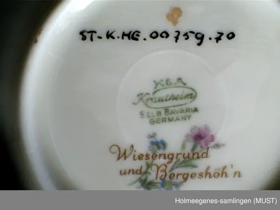 Blomstermotiv (se undernummer for detaljer)