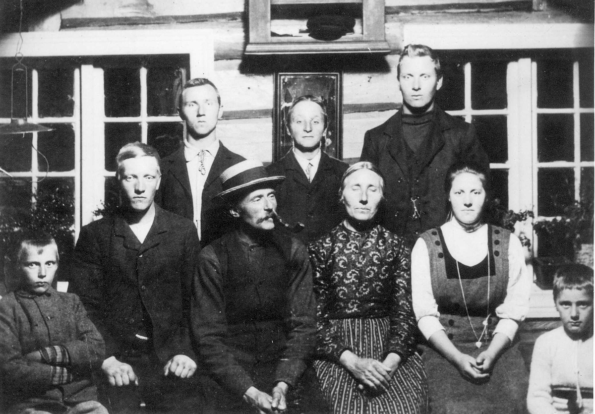 Familiebilde Veltstuen, Lonåsen