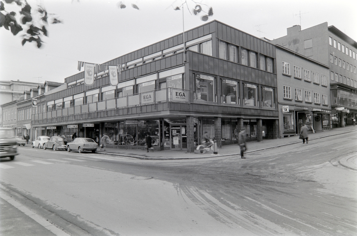 Strandgata 31, Hamar. Eksteriør, forretninger,