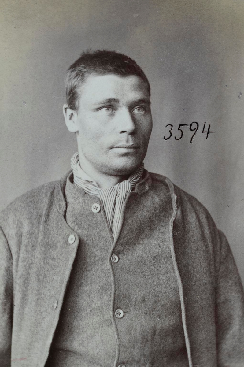 Registreringsfoto fra Kristiania-politiets forbryteralbum 1890 - 1895