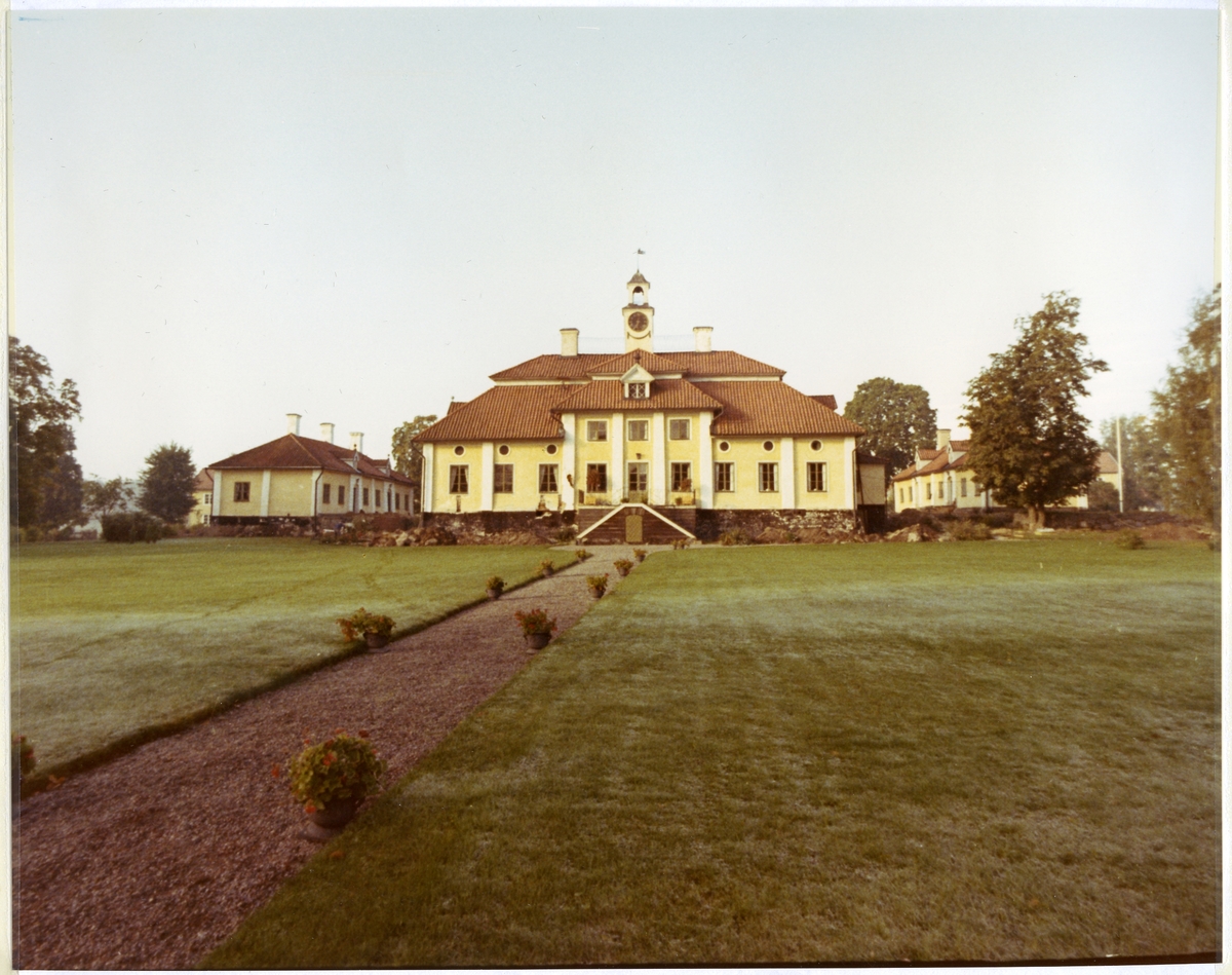 Haraker sn, Svanå herrgård.