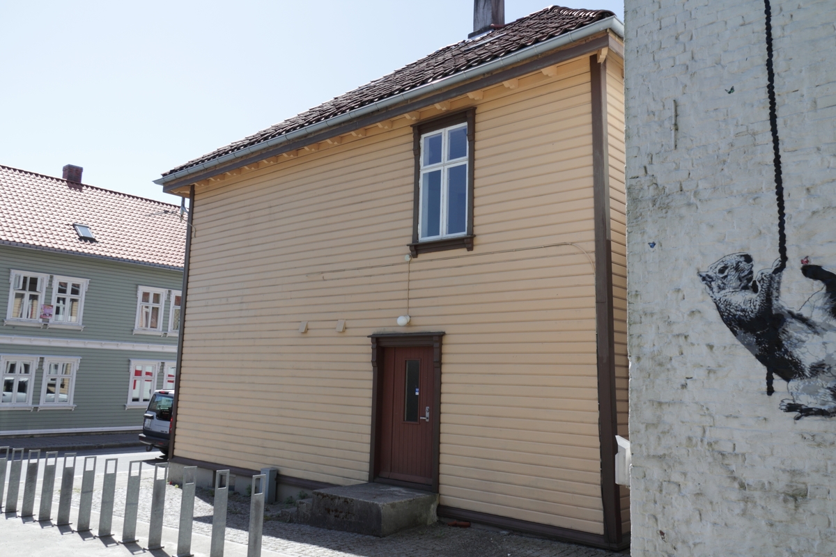 Møllemesterboligen, Krossen