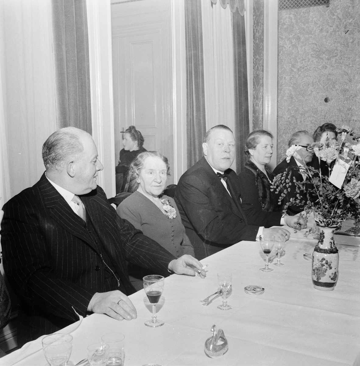 Tobakshandlare, 30-årsjubileum, Uppsala, november 1947