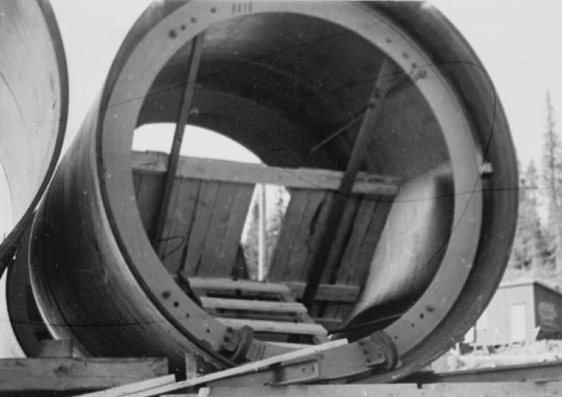 Nedre Røssåga, opprinnelig arkivnr. 0103.
Kraftstasjonen, turbin 1. Bærelager