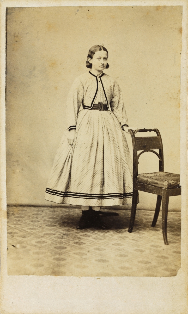 Portrett av mama Henriette Christiansen.